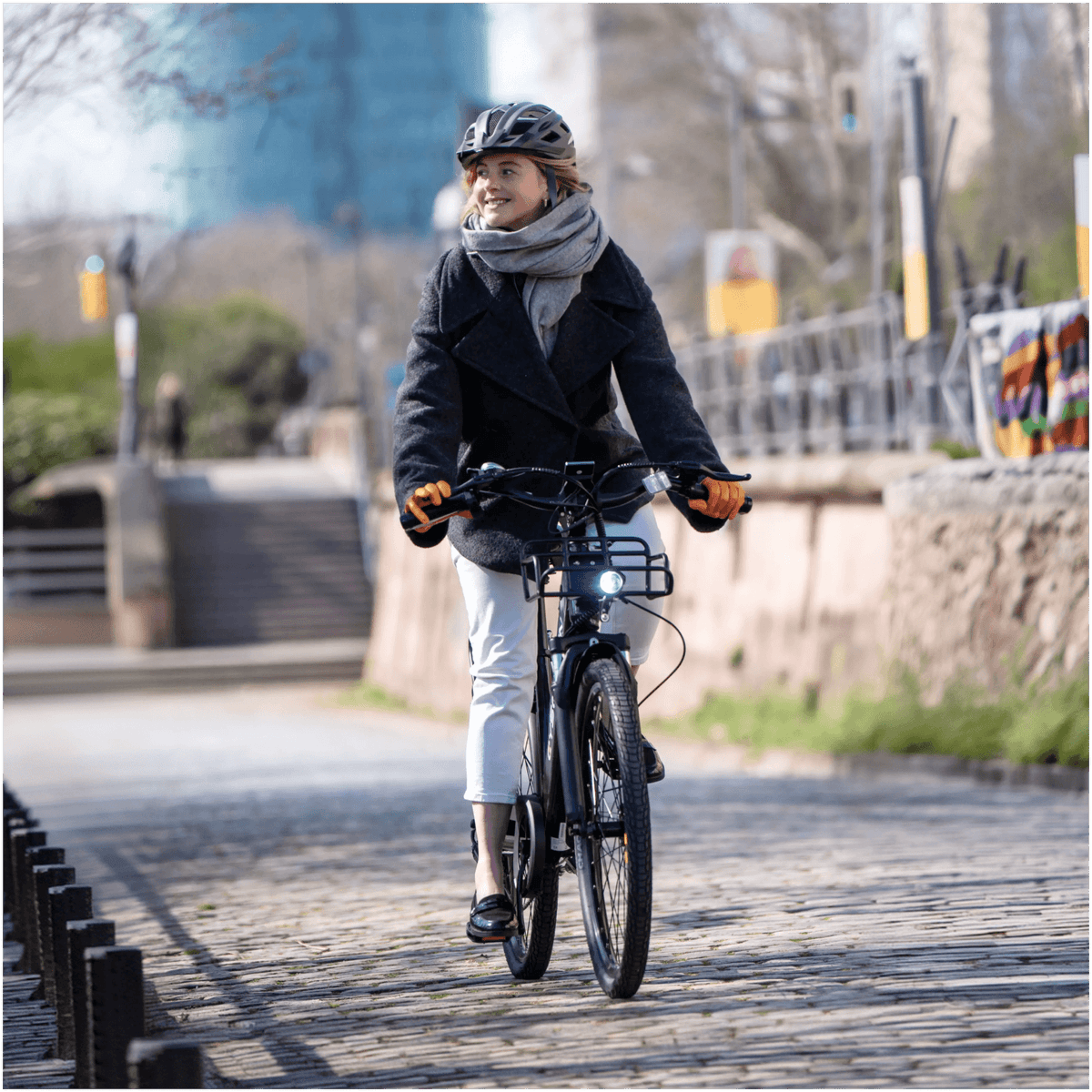 s10-sicherheit-led-frontlicht.webp